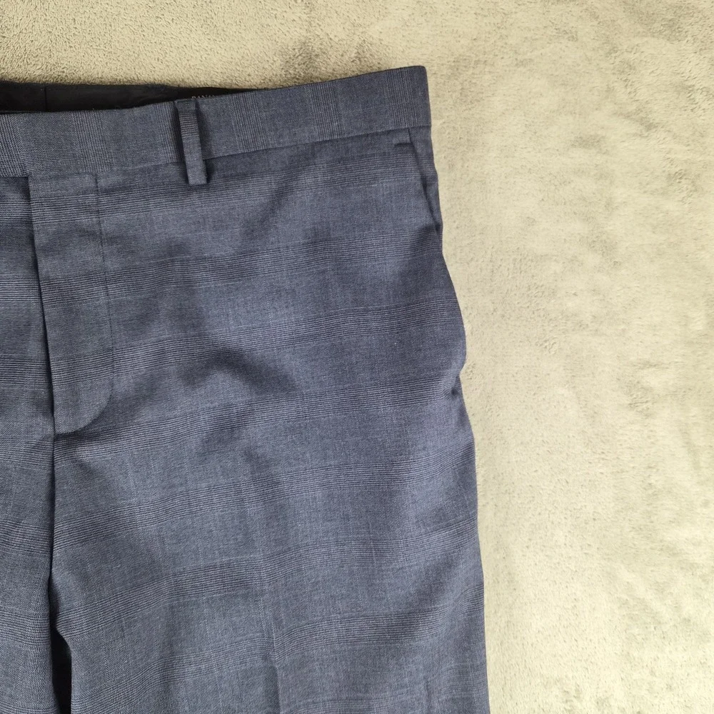 Banana Republic item banana